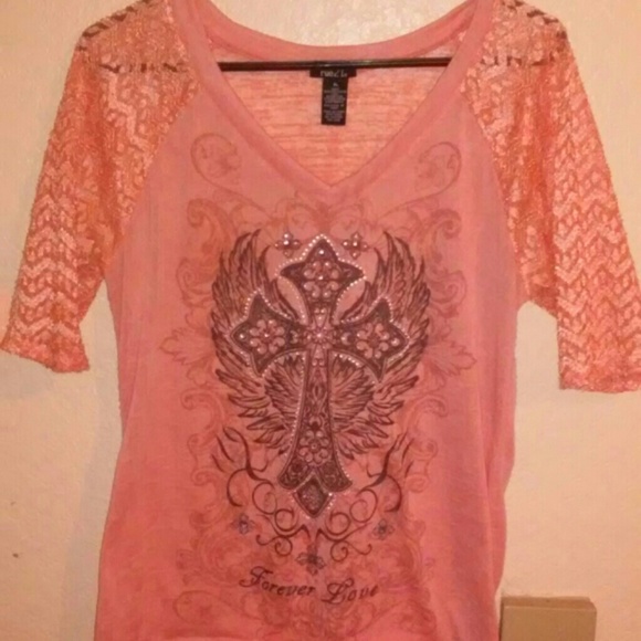 A beautiful shirt