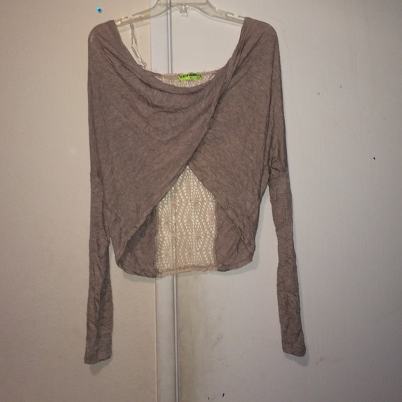 long sleeved shirt, crochet back