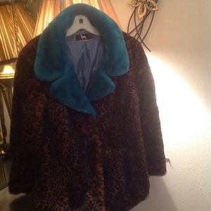 Leopard with blue trim faux fur warm jacket