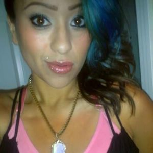 Meet your Posher, Samantha