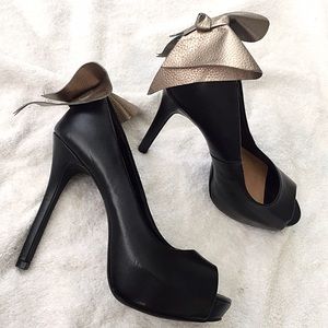 Cute high heel peep toe bow back black heels
