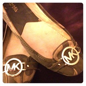 Michael Kors camo flats