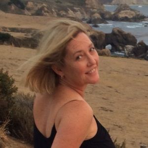 Meet your Posher, Hillary