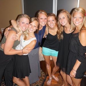 Meet your Posher, Kelli