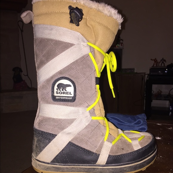 Sorel weather boots