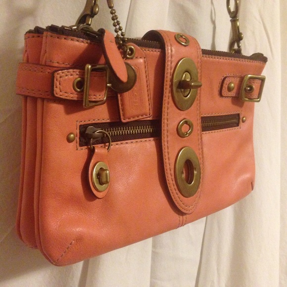 Coach Bridgit Legacy Rose Pink Rare Like new - Picture 1 of 4