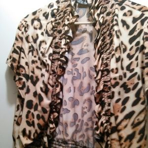 Leopard  print cover Top