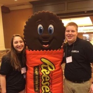 Meet your Posher, Wil