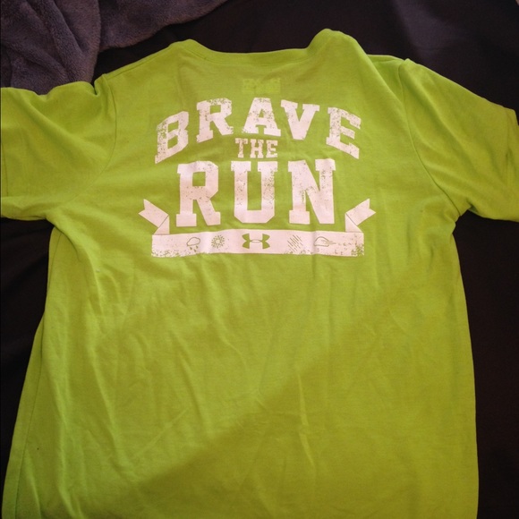 Under Armour tee