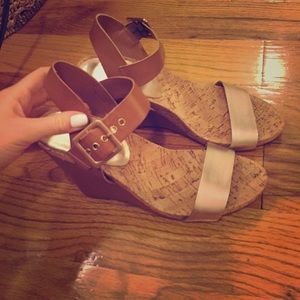 Never worn BCBG Generation wedges