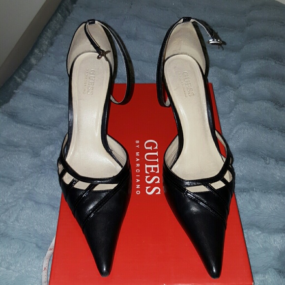 Leather black kitty heels!