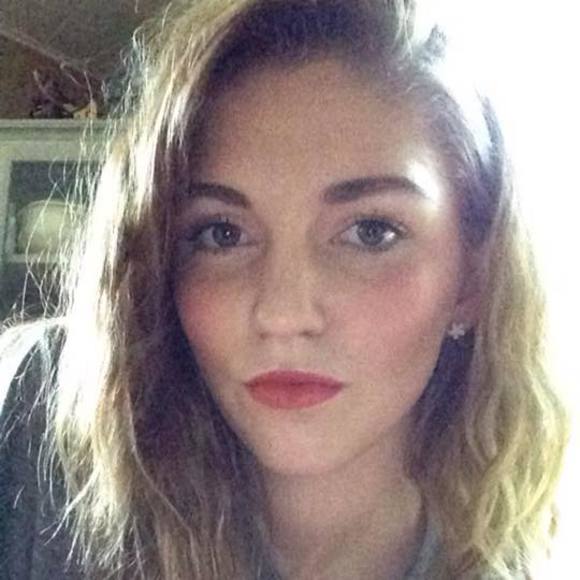 Meet your Posher, Caitlyn - Picture 1 of 1