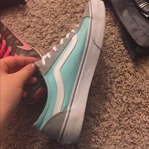 Unisex vans