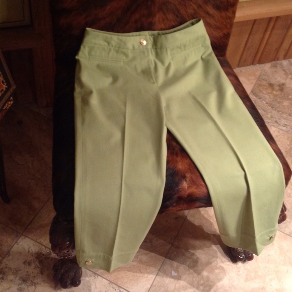 St John green capris size 2