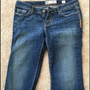 BKE Stella Capris size 30