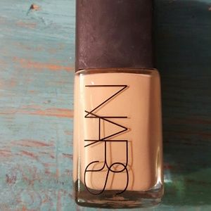 Nars Sheer Glow - Deauville