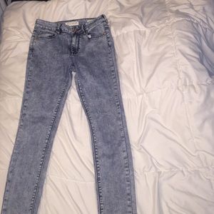 high-waisted acid wash jeans