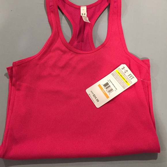 Under Armour - Picture 3 of 3