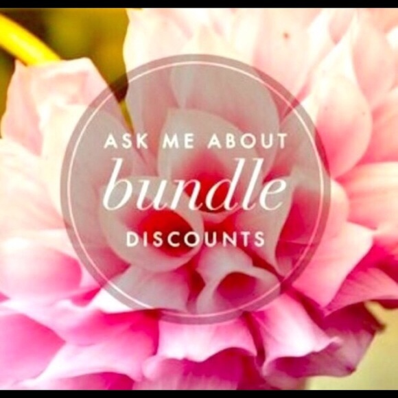 Meet Your Posher! - Picture 3 of 3