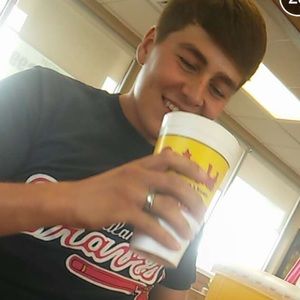 Meet your Posher, Hunter