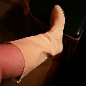 Amazing LINDA LUNDSTROM CANADA BOOTS