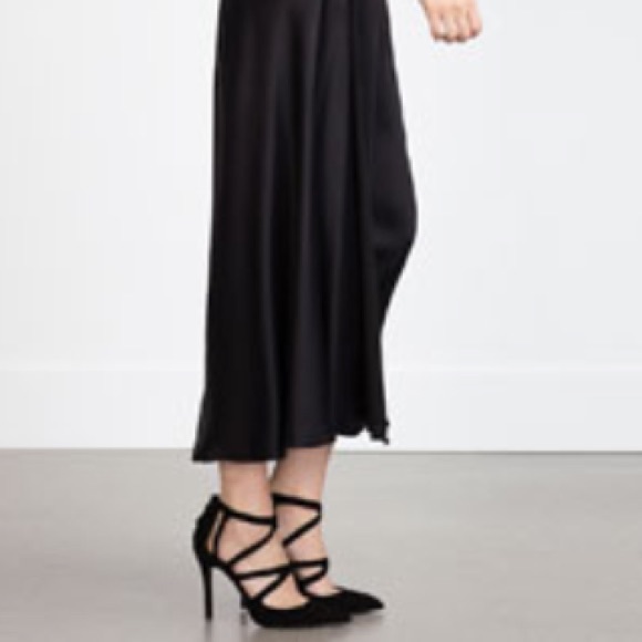✅SOLD✅New ZARA WOMAN Suede Criss Cross Pumps sz 10 - Picture 2 of 3