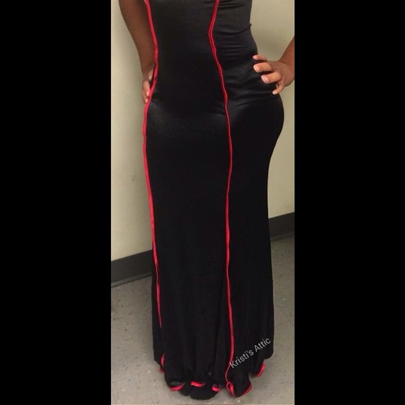 Hey Baby of California Sexy Red and Black Dress - Picture 4 of 4