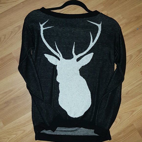 Deer sweater