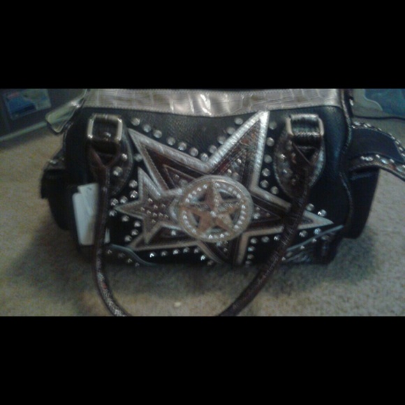 Brand new purse TRADES FOR VS