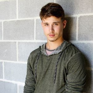 Meet your Posher, Don