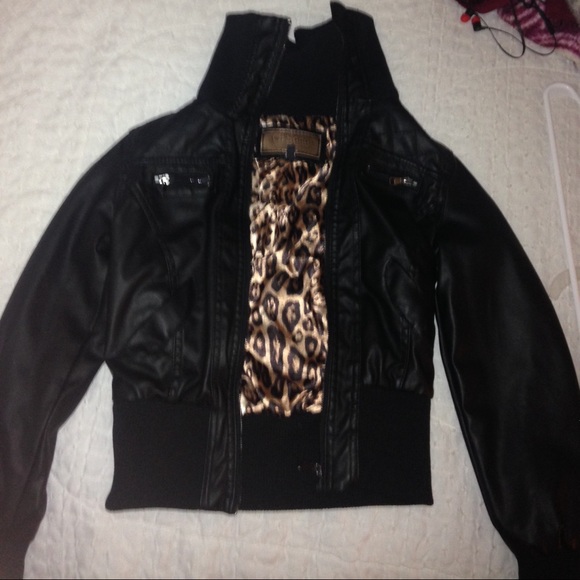 Black leather jacket never worn Perfect condition
