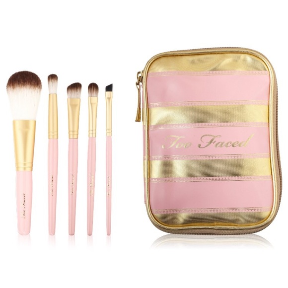 Too Faced professional make up brush set