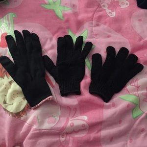 Heat resistant gloves 🔥