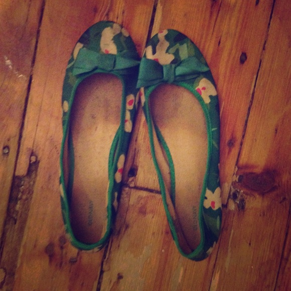 Floral shoes from Old navy!