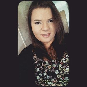 Meet your Posher, Kelley