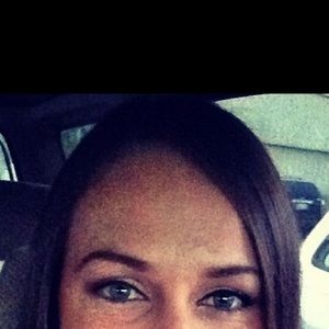 Meet your Posher, Cayla