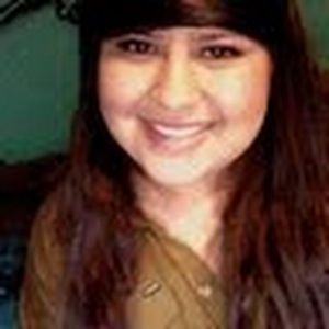 Meet your Posher, Roxana