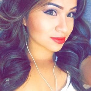 Meet your Posher, Cristina