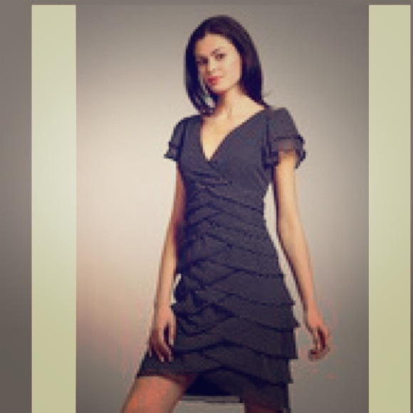 Jonathan Martin Dresses & Skirts - SOLD - Jonathan Martin Flutter Sleeve Bibi Dress