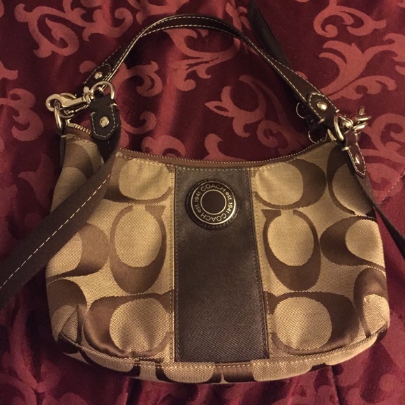 Coach purse - Picture 1 of 4