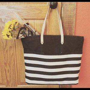 Stella and dot tote