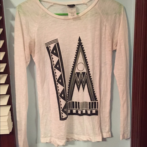 long sleeved LA top