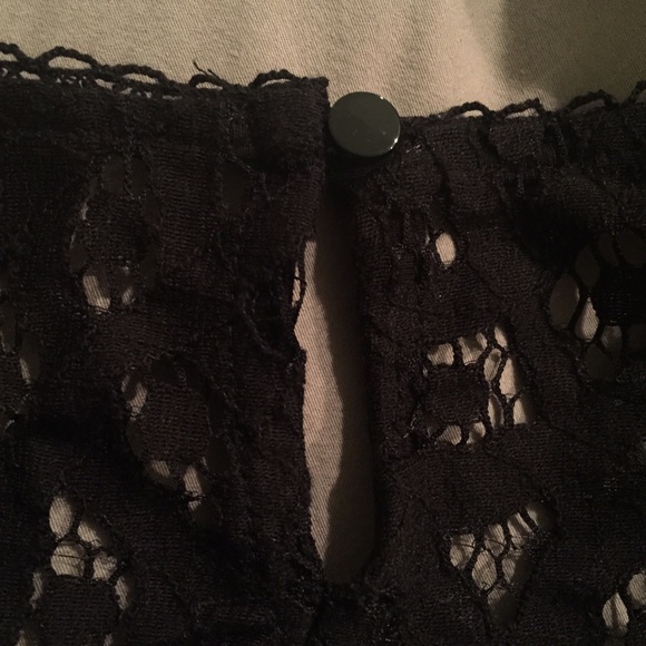 Ann Taylor LOFT Lace Top - Picture 3 of 3