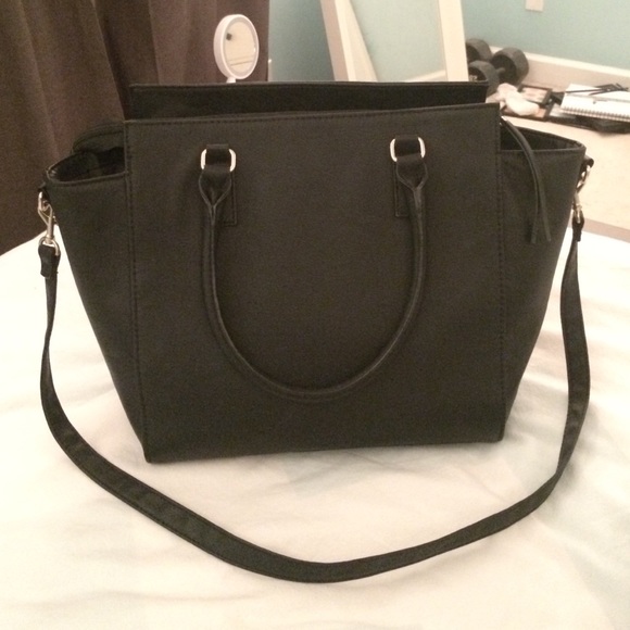 H&M black purse