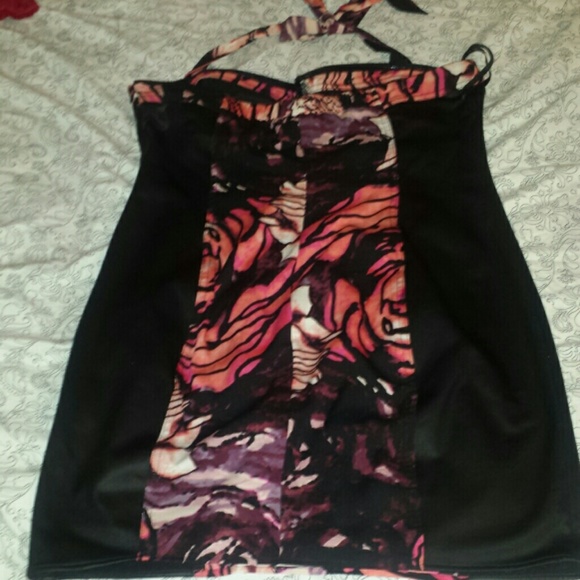 Dress - Picture 2 of 2