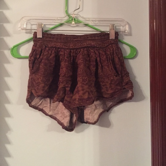 American Eagle Flowy Shorts!