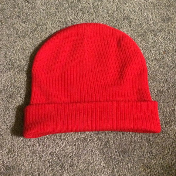 Red Beanie - Picture 3 of 4