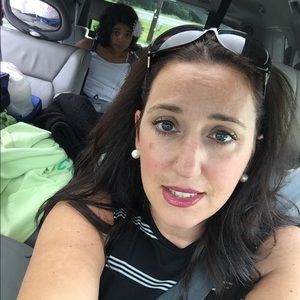 Meet your Posher, Renee