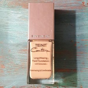 GIVENCHY TEINT COUTURE - SHADE ELEGANT PORCELAIN