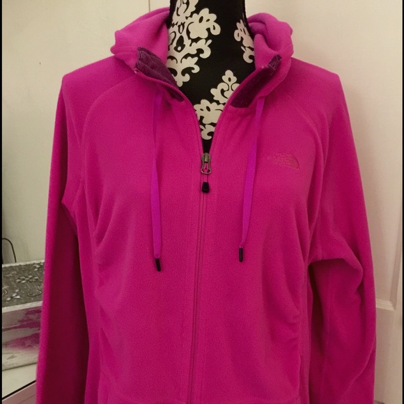 The North Face Mezzaluna Hoodie 🍂🍁💨